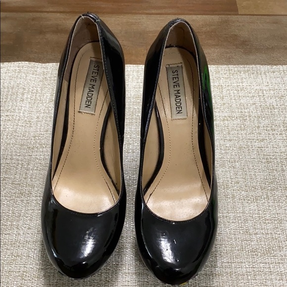 Steve Madden round toe black w/multicolor platform - Picture 7 of 11